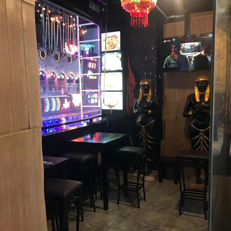 Vietstar Buffet Club & Hostel Star Ho Chi Minh City
